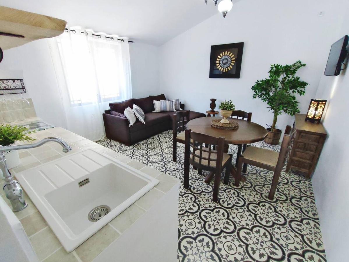 Cortijo Pennymaria Poolside Apartment Near Montefrio With Stunning Views Ngoại thất bức ảnh